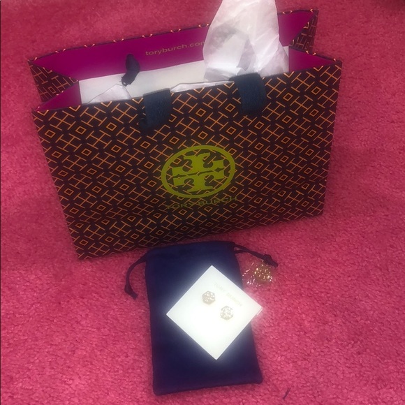 Tory Burch Jewelry - NWT Tory Burch earrings